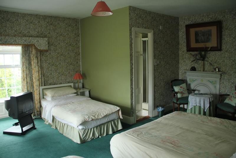 Deebert House Hotel 킬말록 외부 사진